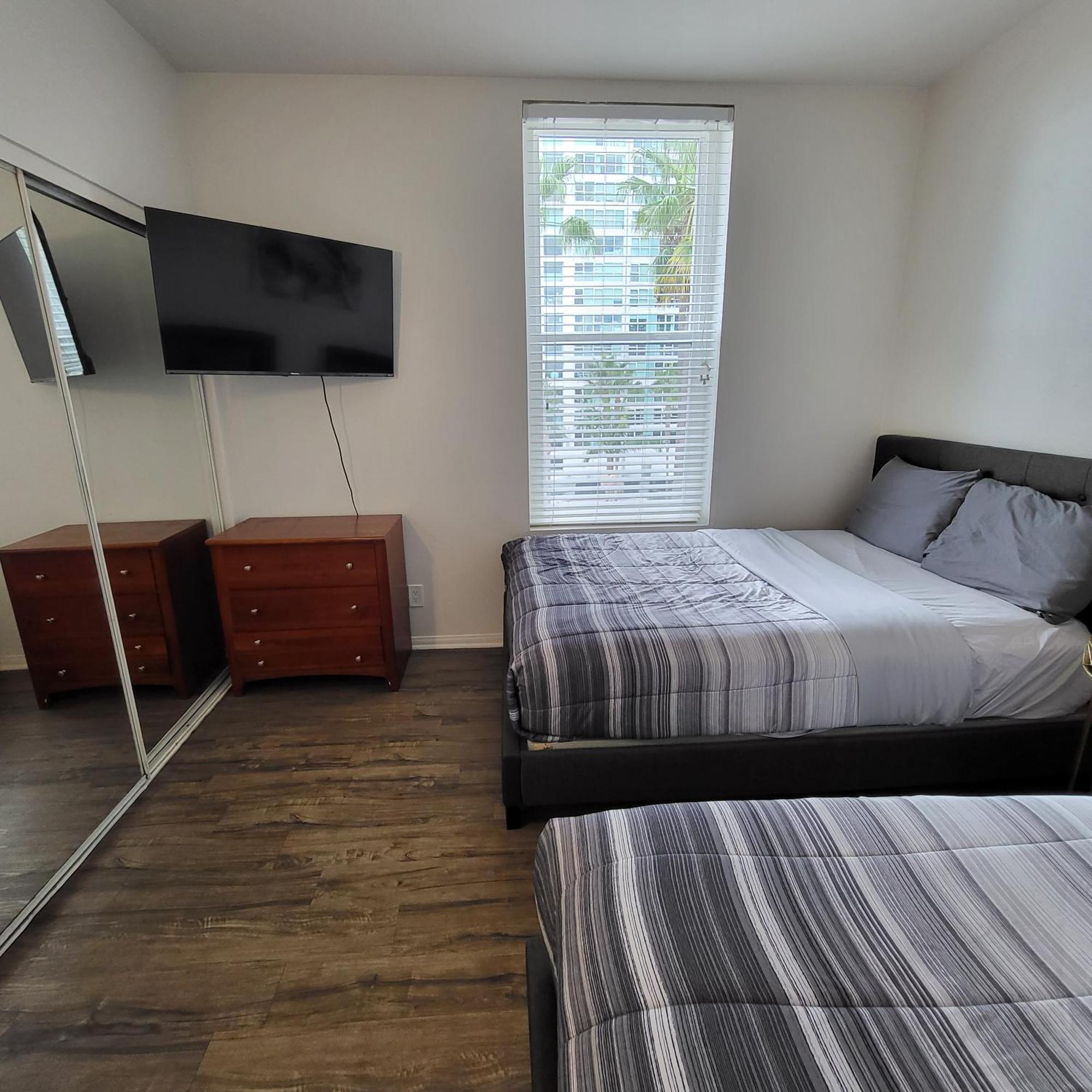 Amazing Marina Del Rey 2bdr Los Angeles
