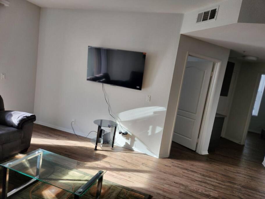 Amazing Marina Del Rey 2bdr Apartment