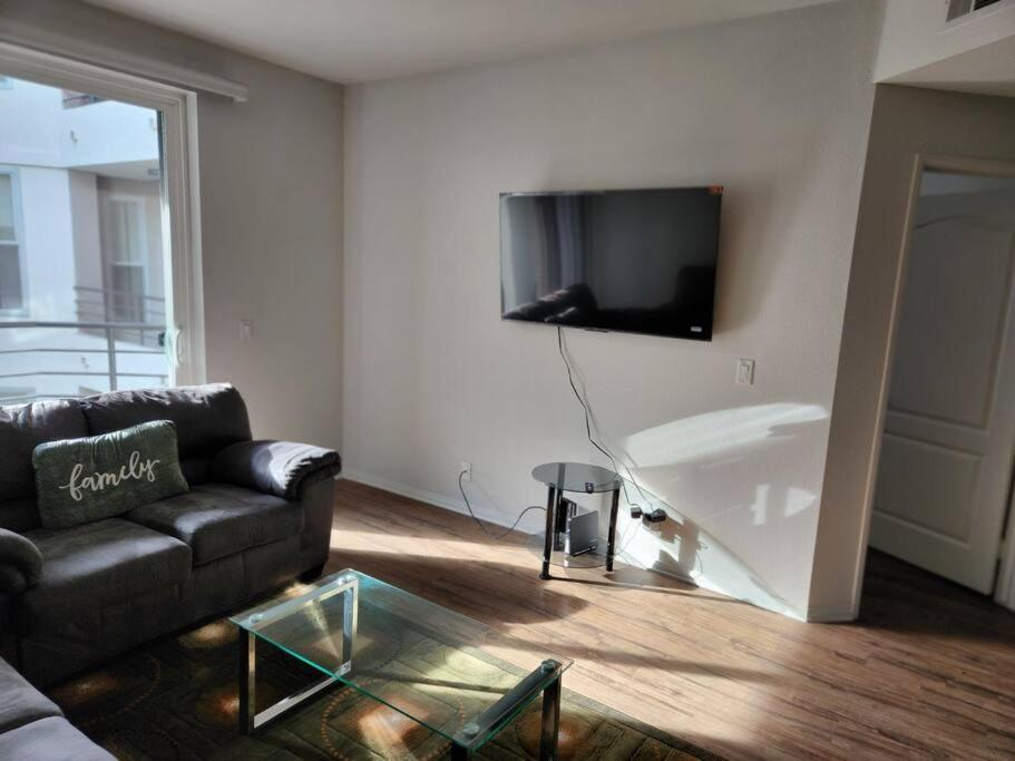 Amazing Marina Del Rey 2bdr Apartment Los Angeles